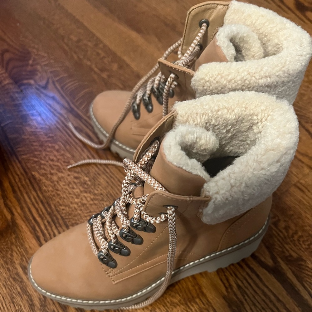 DV by Dolce Vita Russit boots size 7 - Picture 3 of 5